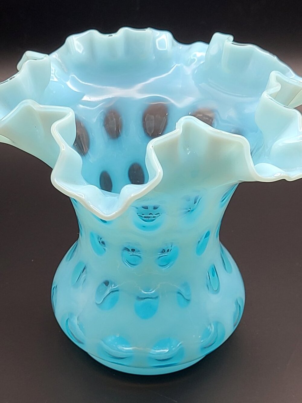 Vintage MCM Fenton Blue Opalescent Coin Dot Ruffled Fluted Edge 6” Vase